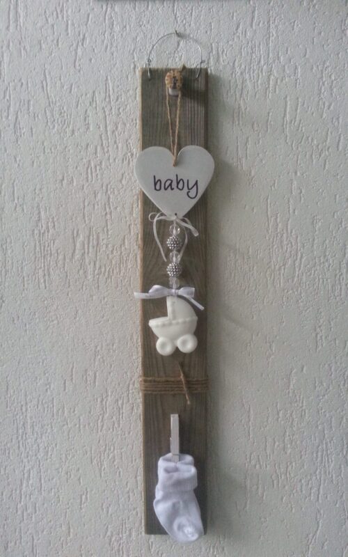 Baby zeepketting op hout.
